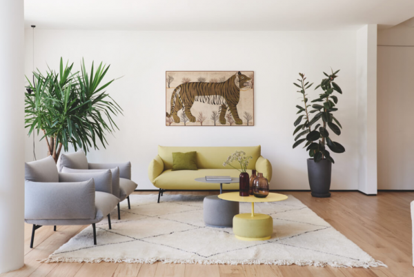 Sentuhan Warna Pastel pada Furnitur